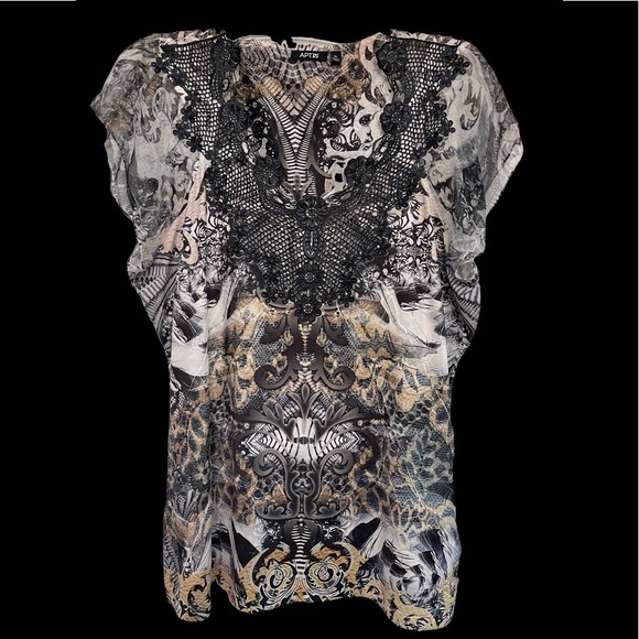 ♦️Apt. 9 Top♦️ - Picture 2 of 6